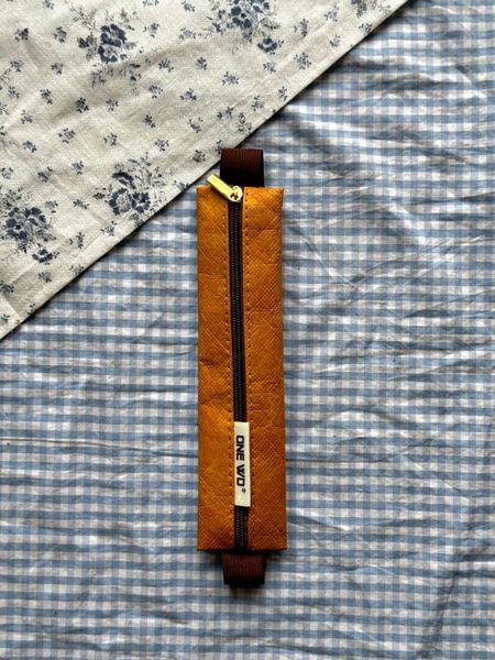 Пенал для блокнота на гумці коричневий pencilcase_brown фото